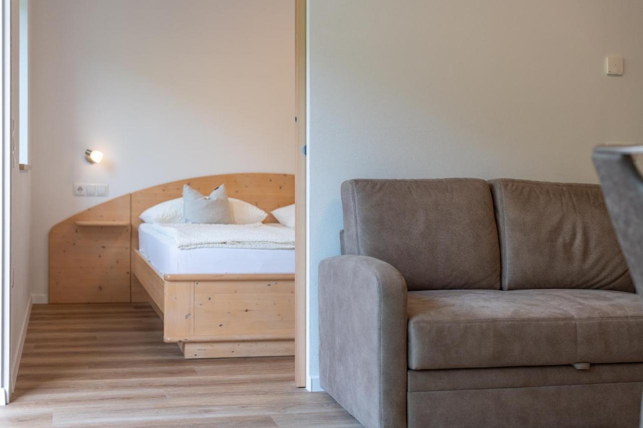 Haus Stolz Bed & Breakfast Appiano Sulla Strada Del Vino Exterior foto