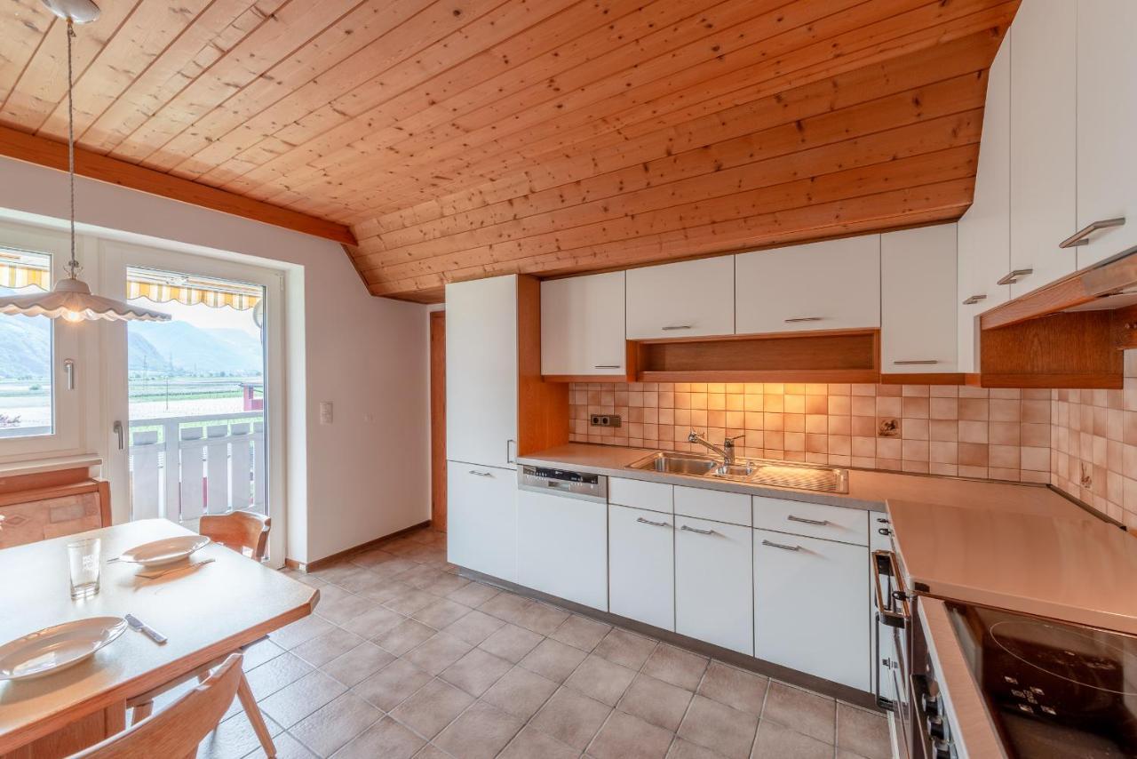 Haus Stolz Bed & Breakfast Appiano Sulla Strada Del Vino Exterior foto