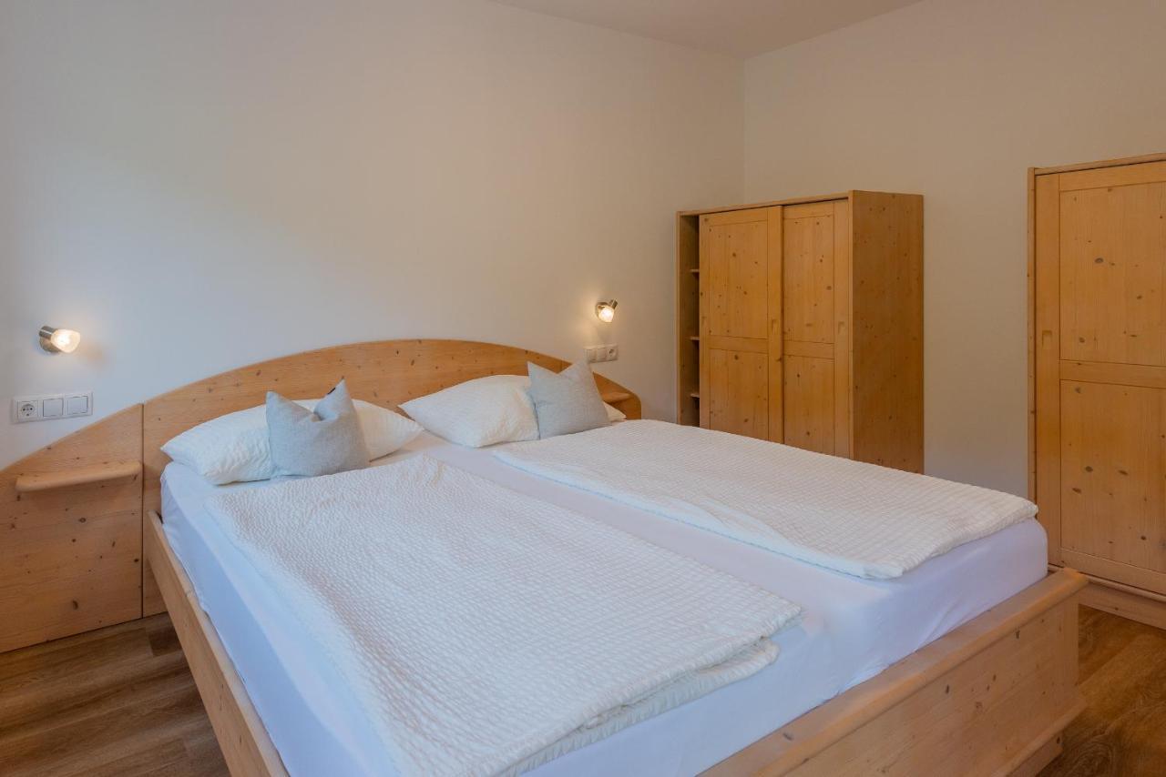 Haus Stolz Bed & Breakfast Appiano Sulla Strada Del Vino Exterior foto