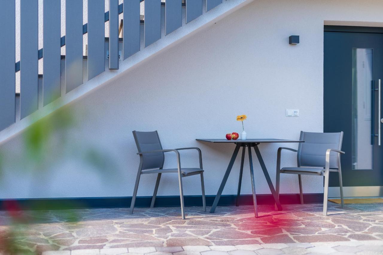Haus Stolz Bed & Breakfast Appiano Sulla Strada Del Vino Exterior foto