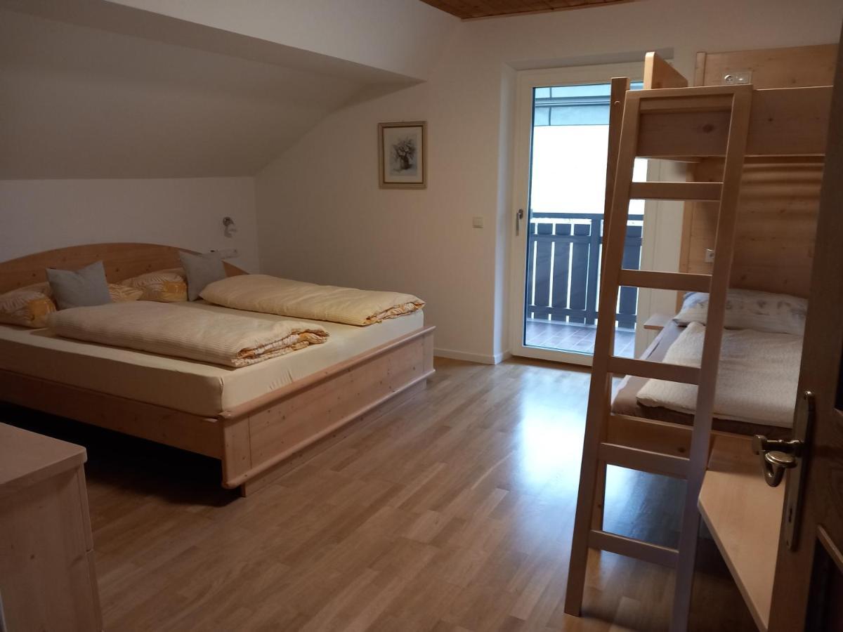 Haus Stolz Bed & Breakfast Appiano Sulla Strada Del Vino Exterior foto